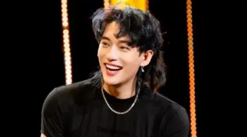 قام مؤلف الأغاني بتعديل كلمات السطر المثير للجدل “سيقان الأرز طويلة لكنها لا تنحني”.